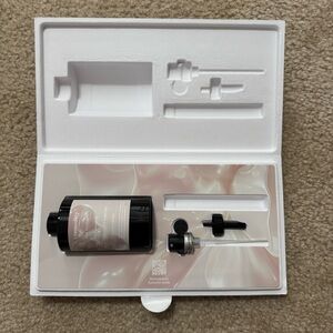 Commodity Milk Orchid 90 ml (100 ml bottle) DOES NOT INCLUDE TRAVEL SPRAY